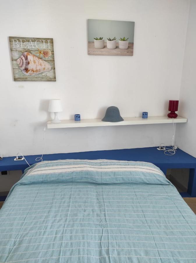 Grazioso Appartamento Vicino Al Mare San Cataldo  Ngoại thất bức ảnh
